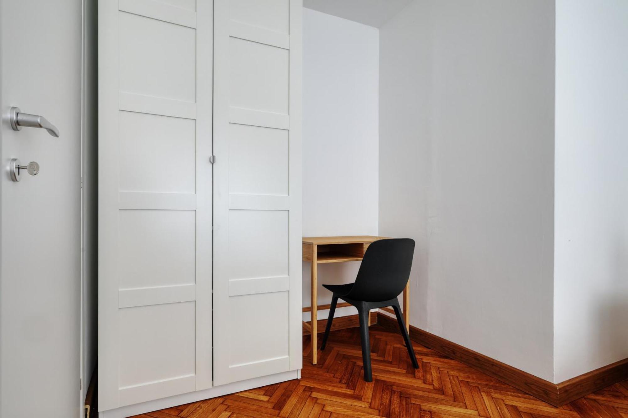 Joivy Chic 3-Bed Flat Near Colonne Di San Lorenzo Milaan Buitenkant foto