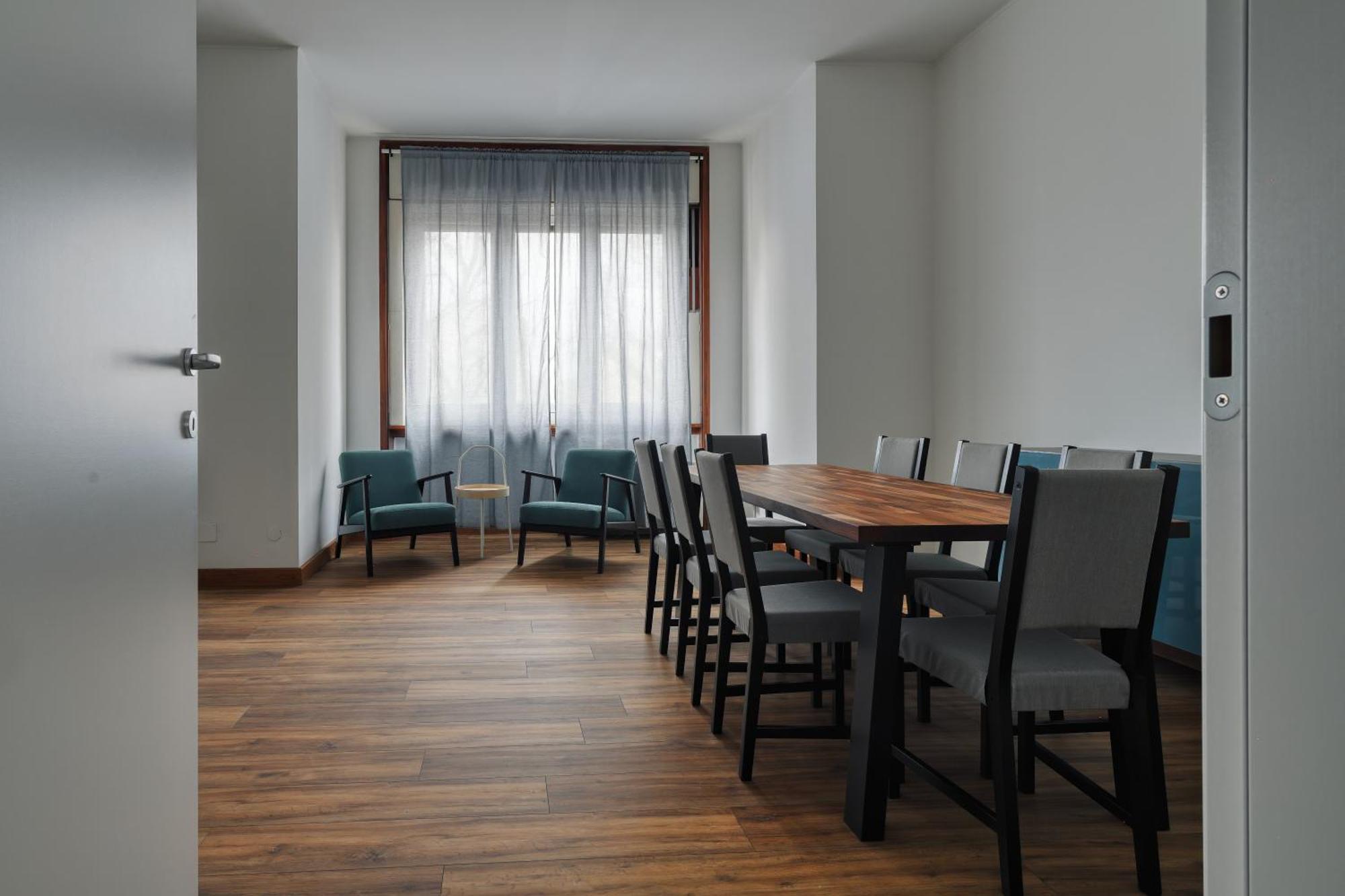 Joivy Chic 3-Bed Flat Near Colonne Di San Lorenzo Milaan Buitenkant foto