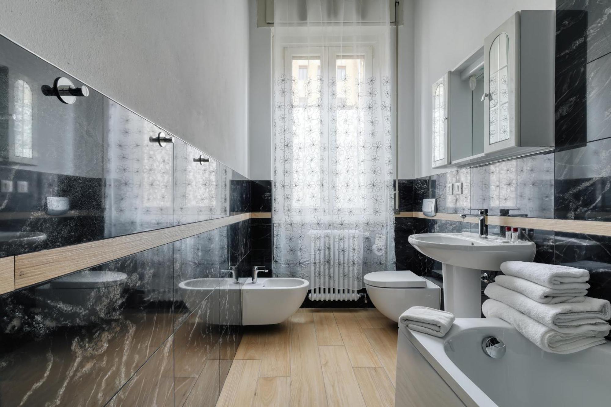 Joivy Chic 3-Bed Flat Near Colonne Di San Lorenzo Milaan Buitenkant foto